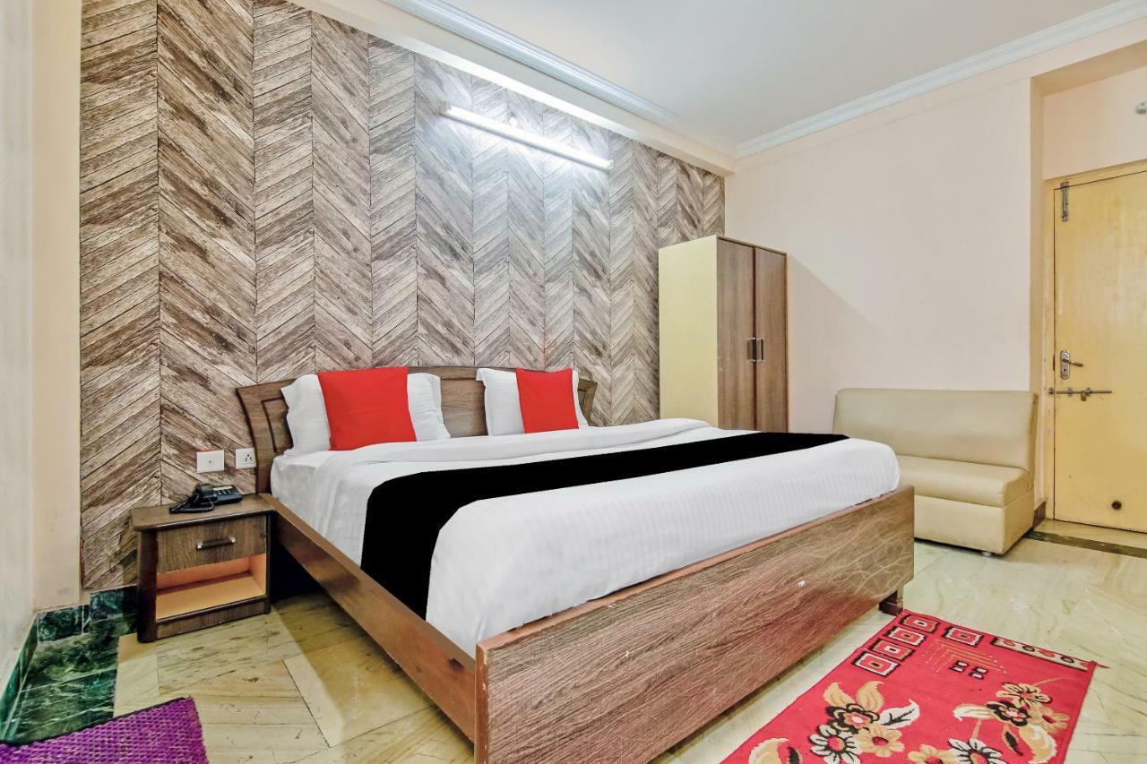 Capital O 41962 Hotel Mandakini Continental Лакхнау Экстерьер фото